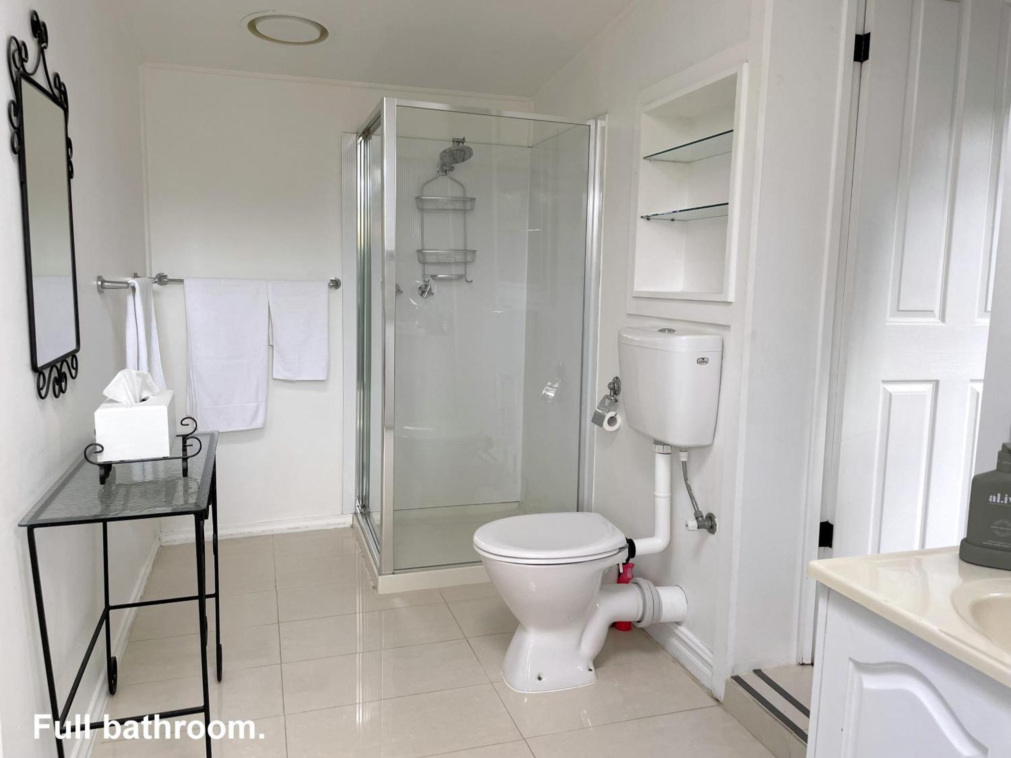 Bayview Studio Инверлок Екстериор снимка